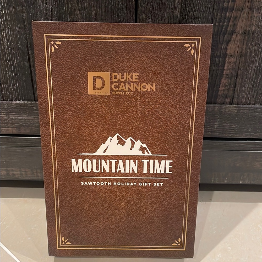 Duke Cannon Mountain‎ Time Gift Set